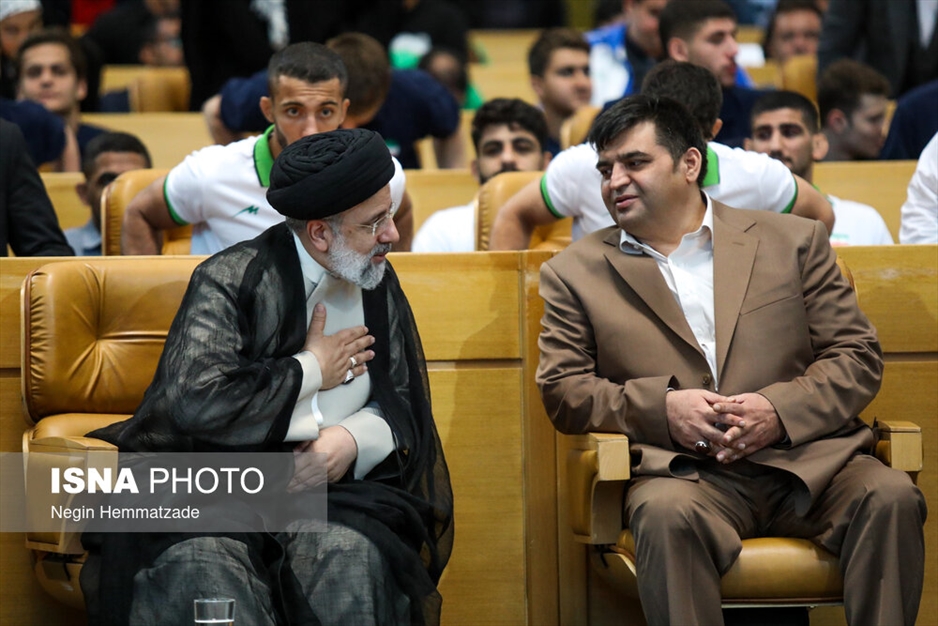 مراسم تجلیل از قهرمانان و مدال آوران ورزش کشور با حضور رئیس جمهور