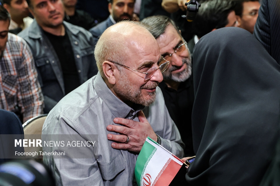 گردهمایی کارگران و بازنشستگان با حضور محمدباقر قالیباف