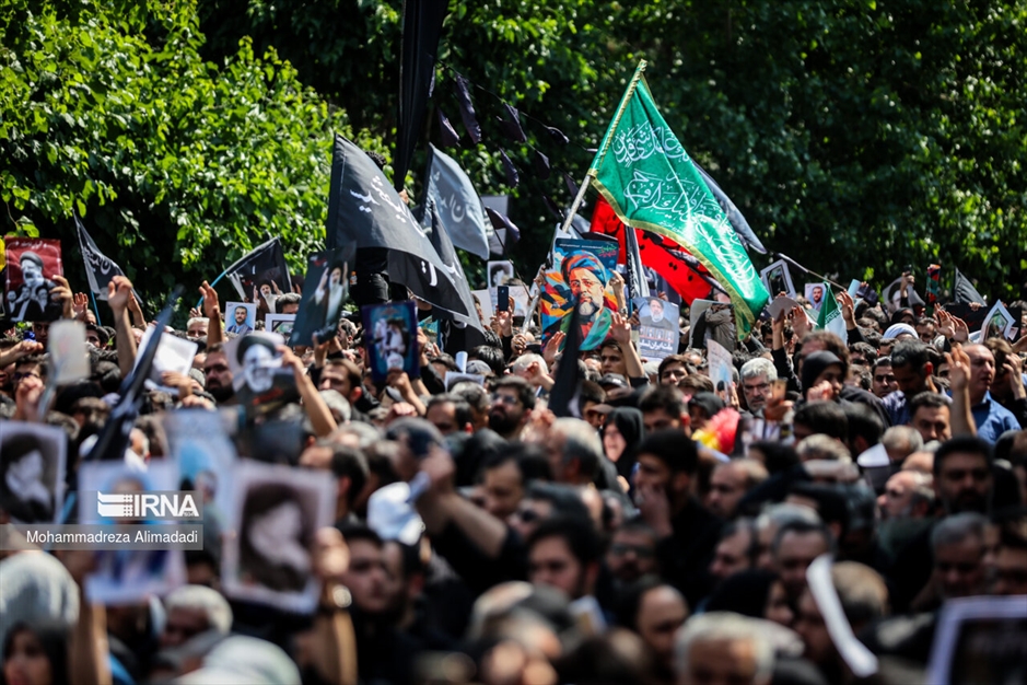 تشییع شهدای خدمت در تهران-۲