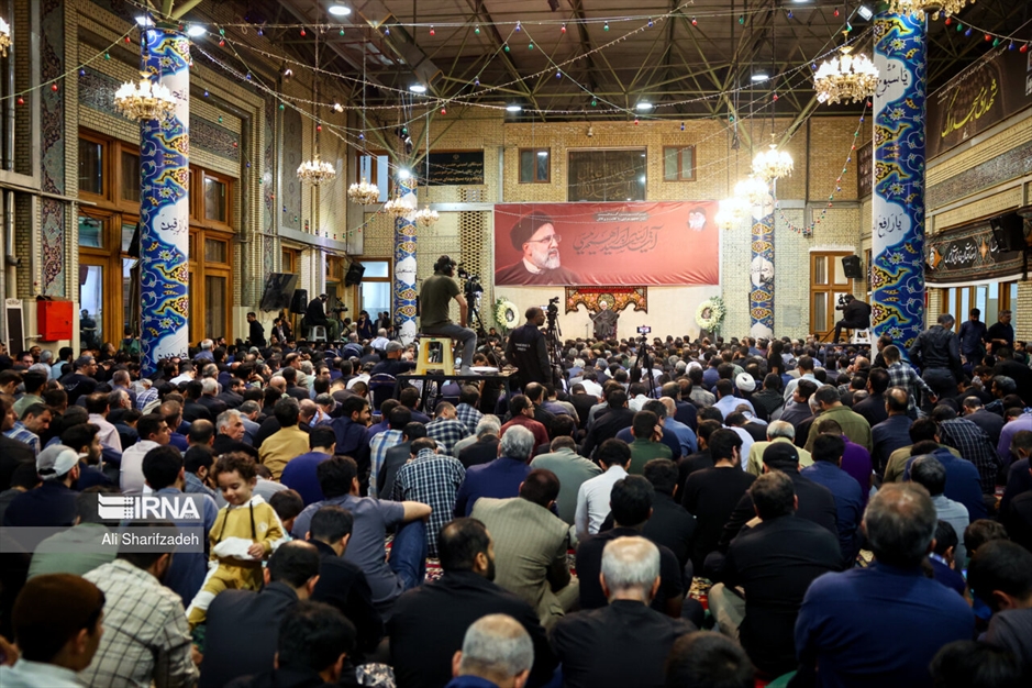 گرامیداشت رئیس جمهور شهید وهمراهان در مسجد ارک