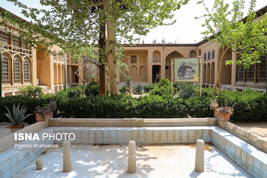 مجموعه خانه‌های تاریخی در هم تنیده قزوینی‌ها، کهکشانی، ابطحی