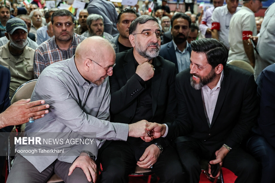 گردهمایی کارگران و بازنشستگان با حضور محمدباقر قالیباف