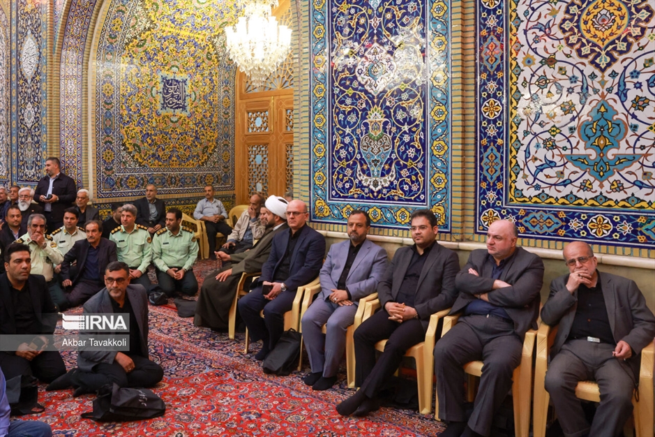 بزرگداشت شهدای خدمت در مسجد امام خمینی (ره)