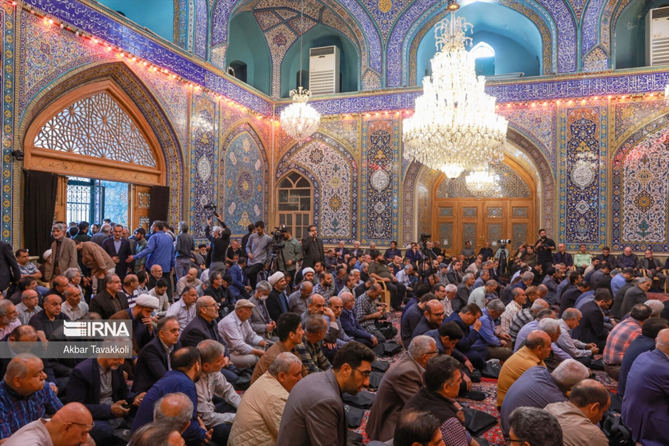 بزرگداشت شهدای خدمت در مسجد امام خمینی (ره)