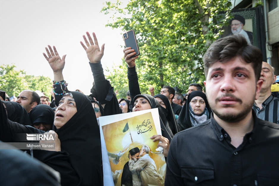 تشییع شهدای خدمت در تهران-۲