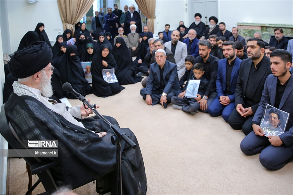 بزرگداشت شهدای خدمت در حسینیه امام خمینی(ره)