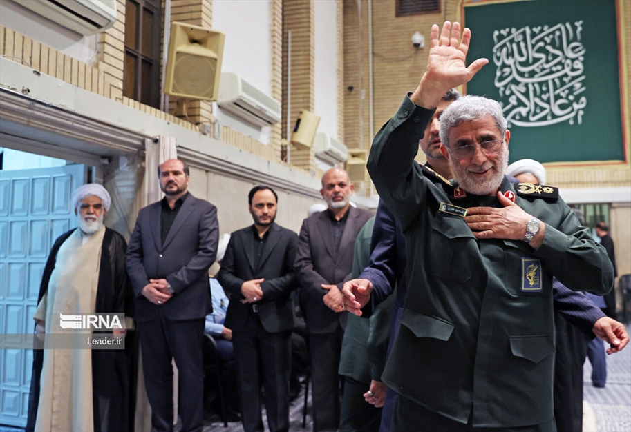 بزرگداشت شهدای خدمت در حسینیه امام خمینی(ره)