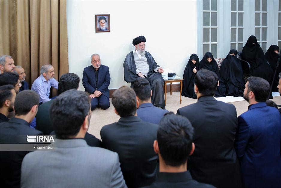 بزرگداشت شهدای خدمت در حسینیه امام خمینی(ره)