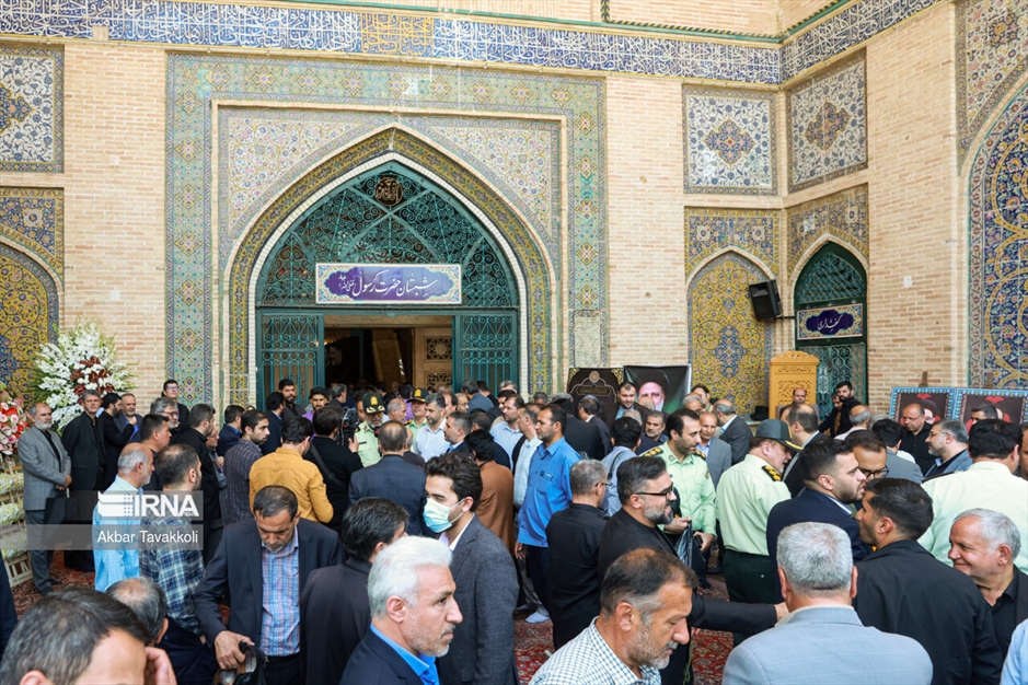 بزرگداشت شهدای خدمت در مسجد امام خمینی (ره)