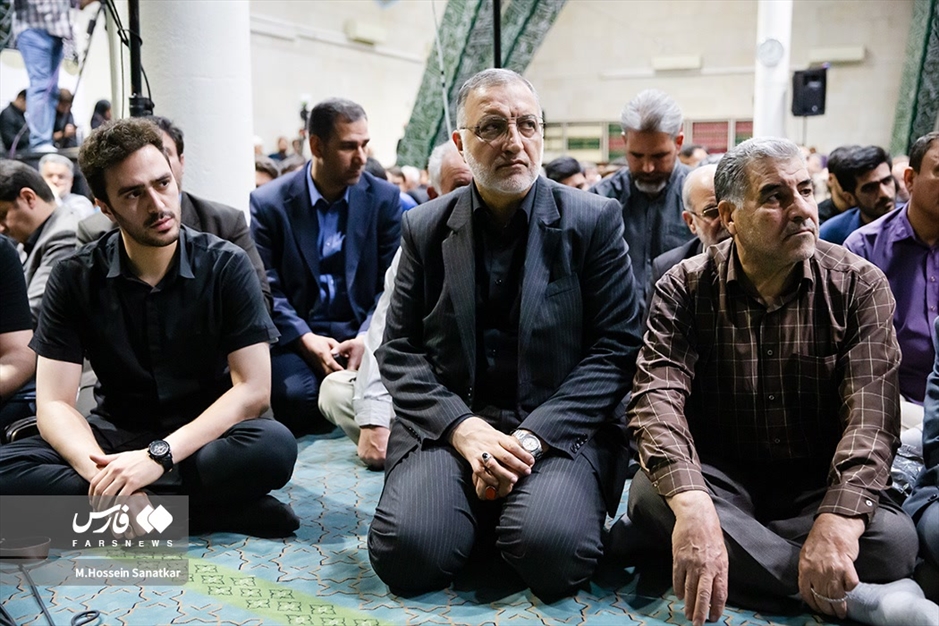 تجمع مردمی و دانشجویی بزرگداشت شهدای خدمت در دانشگاه تهران