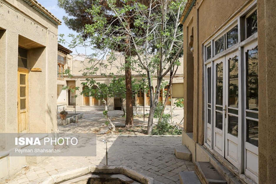 مجموعه خانه‌های تاریخی در هم تنیده قزوینی‌ها، کهکشانی، ابطحی