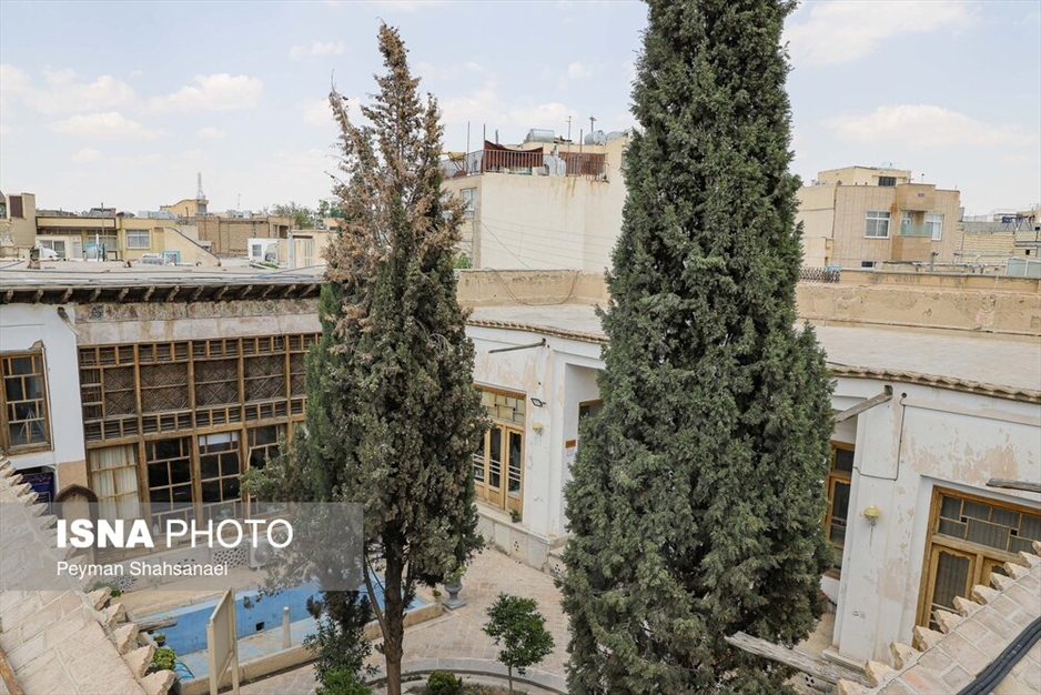 مجموعه خانه‌های تاریخی در هم تنیده قزوینی‌ها، کهکشانی، ابطحی