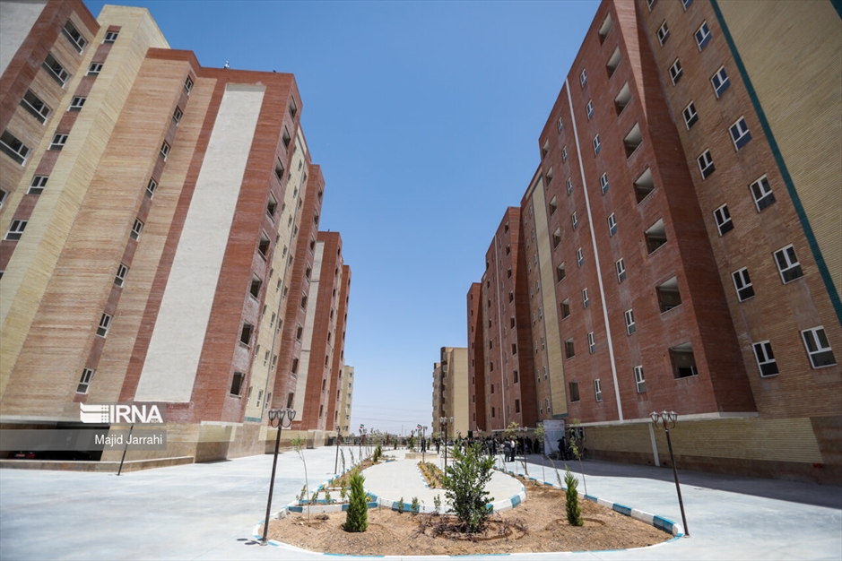 بهره برداری از خط راه‌آهن یزد - اقلید