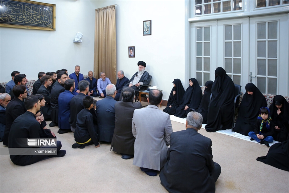 بزرگداشت شهدای خدمت در حسینیه امام خمینی(ره)