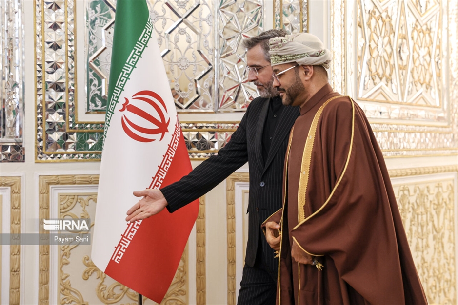 دیدار وزیر امور خارجه عمان با سرپرست وزارت خارجه