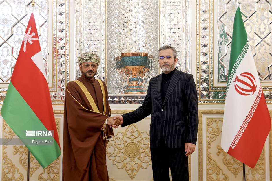 دیدار وزیر امور خارجه عمان با سرپرست وزارت خارجه