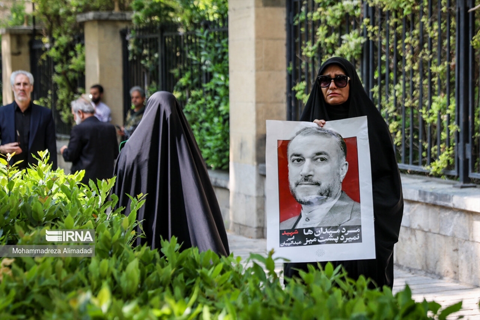 تشییع پیکر شهید «حسین امیرعبداللهیان»