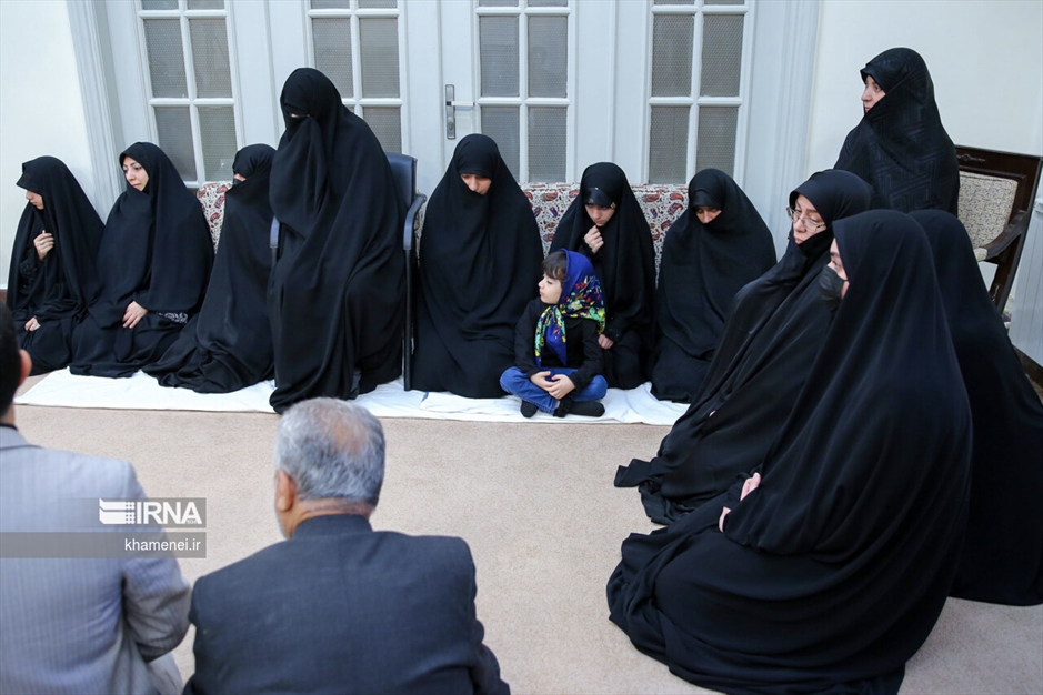 بزرگداشت شهدای خدمت در حسینیه امام خمینی(ره)