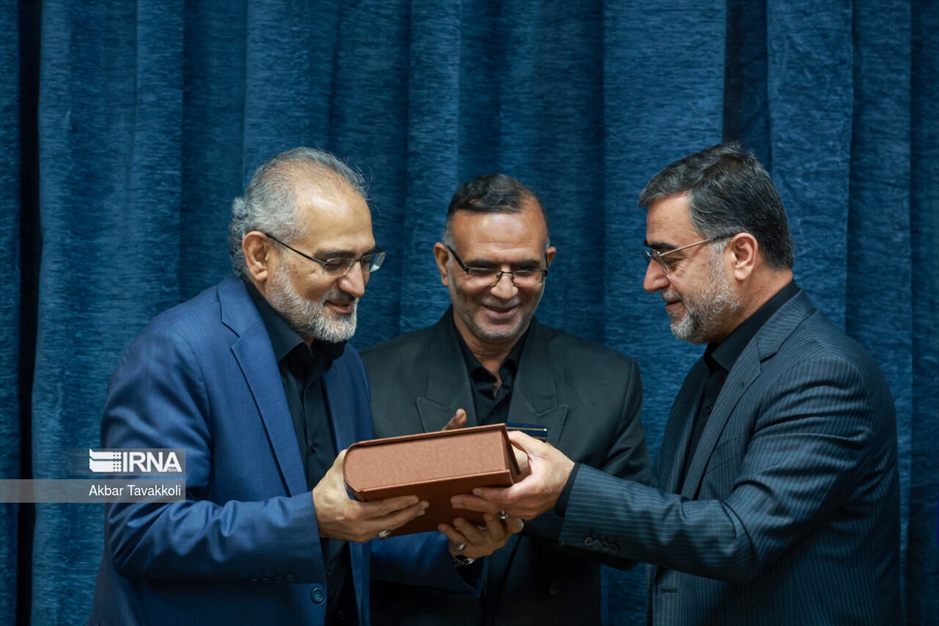 تکریم و معارفه معاون پارلمانی رئیس جمهور