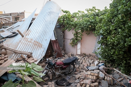 خسارات زلزله پنج ریشتری در کاشمر