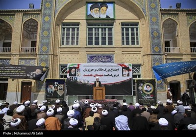 اجتماع طلاب و حوزویان در بزرگداشت شهدای خدمت در مدرسه علمیه فیضیه قم