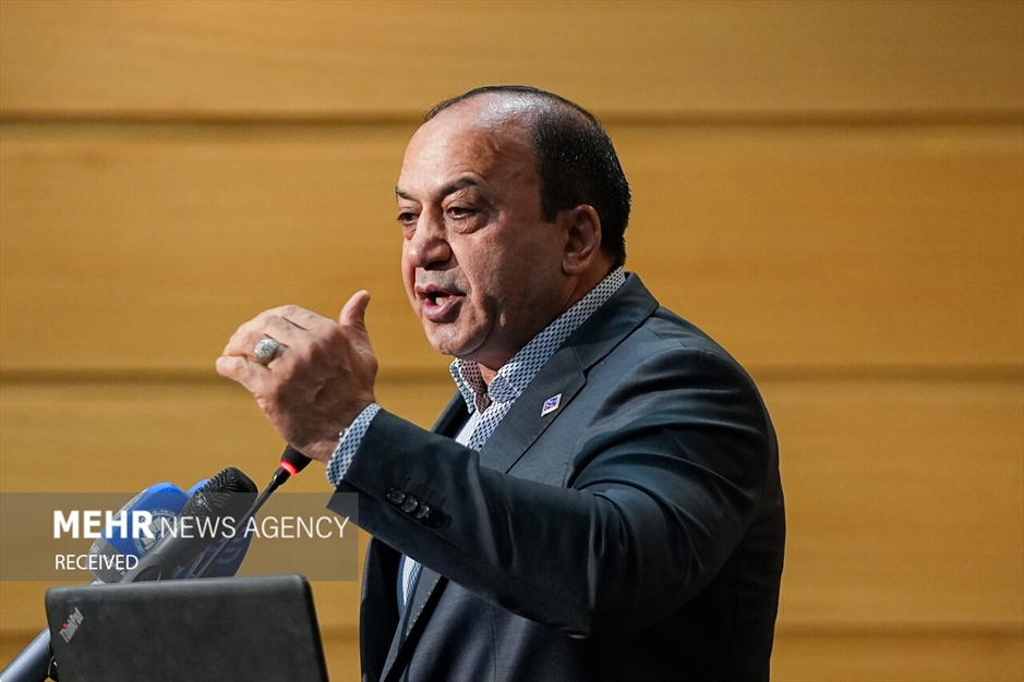 حضور محمدباقر قالیباف در اتاق بازرگانی ایران