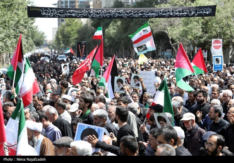 اجتماع مردم مشهد در محکومیت جنایات اسرائیل در غزه