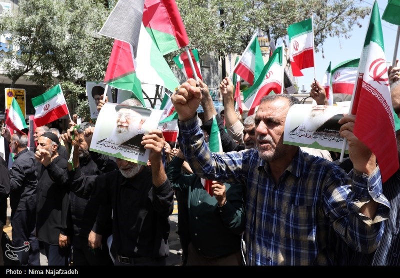 اجتماع مردم مشهد در محکومیت جنایات اسرائیل در غزه