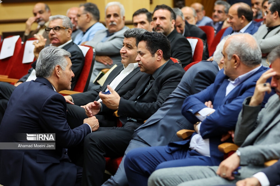 دیدار رئیس جمهور منتخب با فعالان اقتصادی
