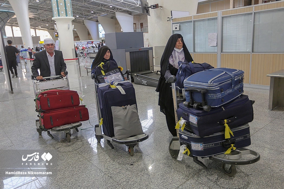 بازگشت حجاج بیت الله الحرام به اصفهان