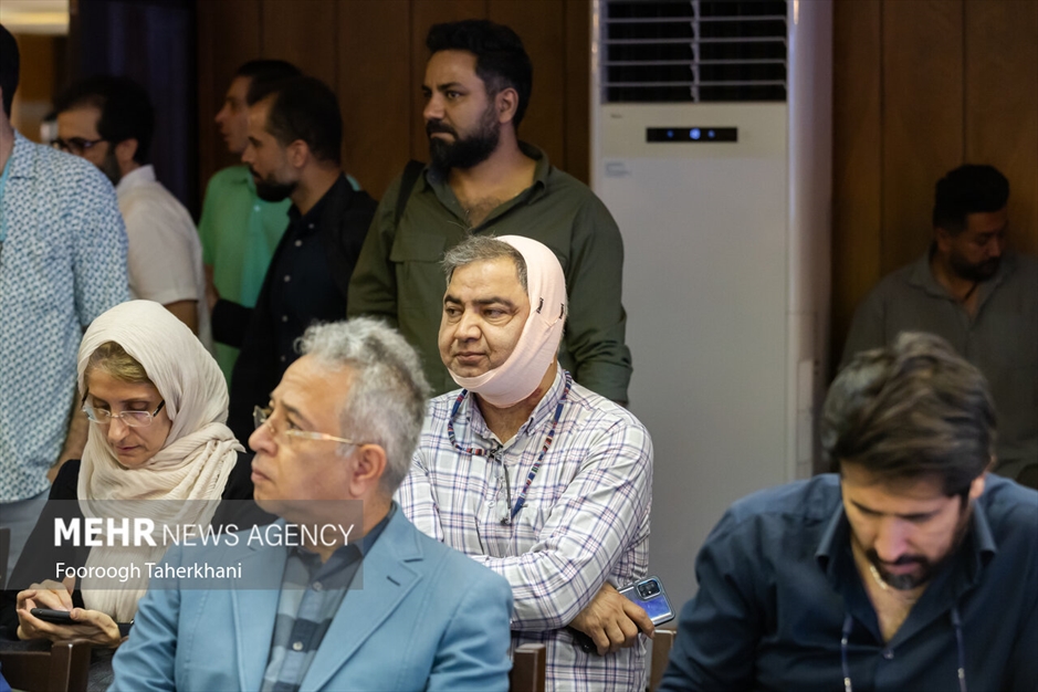 نشست مسعود پزشکیان با اهالی فرهنگ و هنر