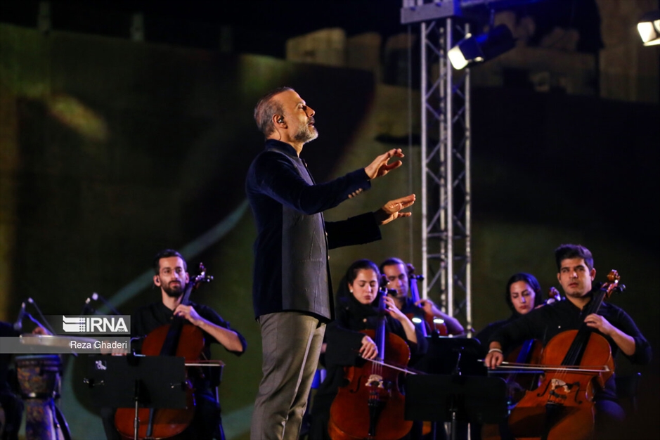 کنسرت موسیقی «علیرضا قربانی» در تخت جمشید