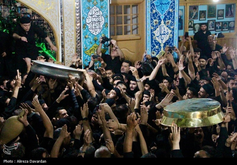 آیین طشت گذاری در اردبیل