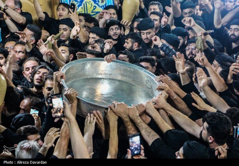 آیین طشت گذاری در اردبیل