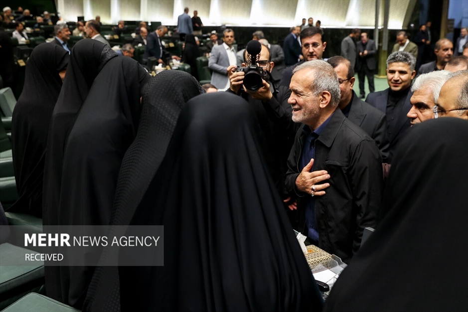 حضور رئیس جمهور منتخب در جلسه علنی مجلس