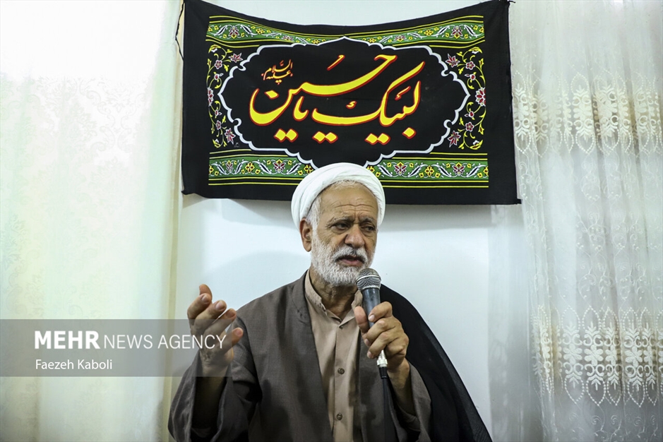 بی‌ریا در غم حسین (ع)