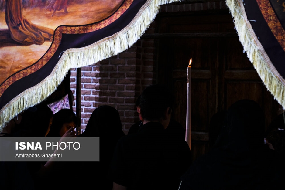 آیین عاشورایی شمع پایلاما در مراغه