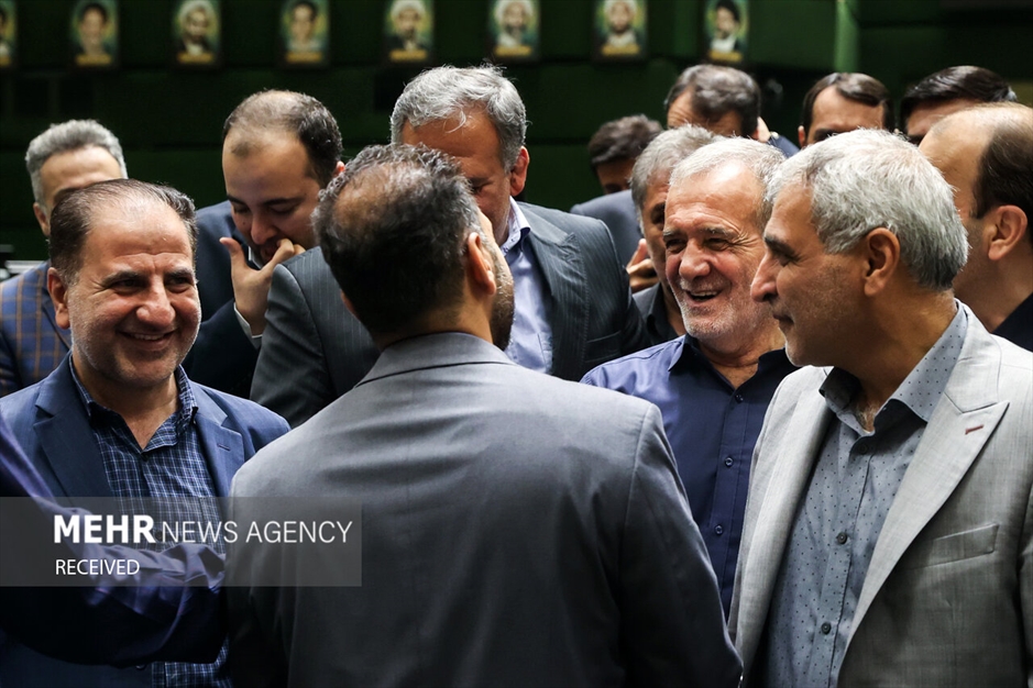 حضور رئیس جمهور منتخب در جلسه علنی مجلس