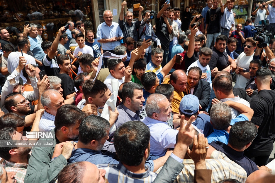 حضور «مسعود پزشکیان» در بازار شوش