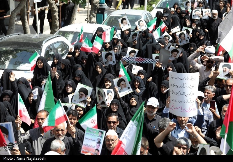 اجتماع مردم مشهد در محکومیت جنایات اسرائیل در غزه