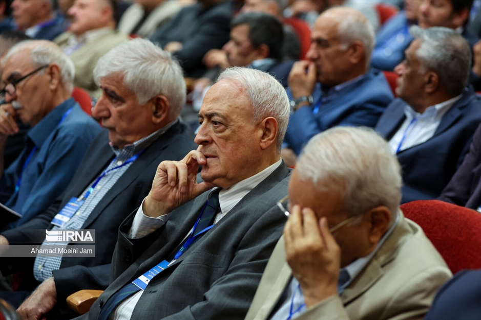 دیدار رئیس جمهور منتخب با فعالان اقتصادی