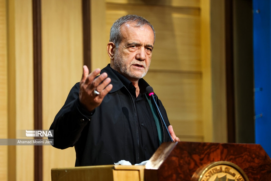 دیدار رئیس جمهور منتخب با فعالان اقتصادی