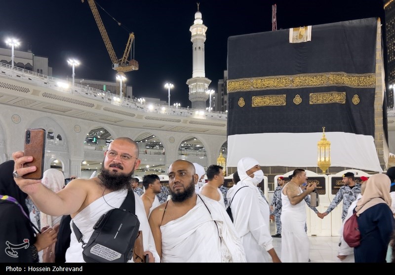 تعویض پرده کعبه