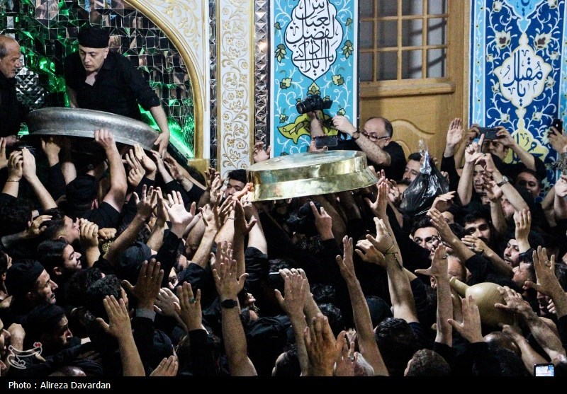 آیین طشت گذاری در اردبیل