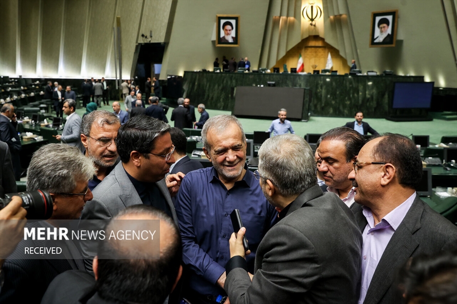 حضور رئیس جمهور منتخب در جلسه علنی مجلس