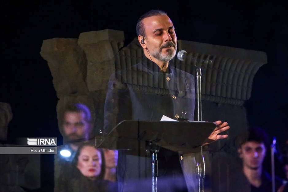 کنسرت موسیقی «علیرضا قربانی» در تخت جمشید