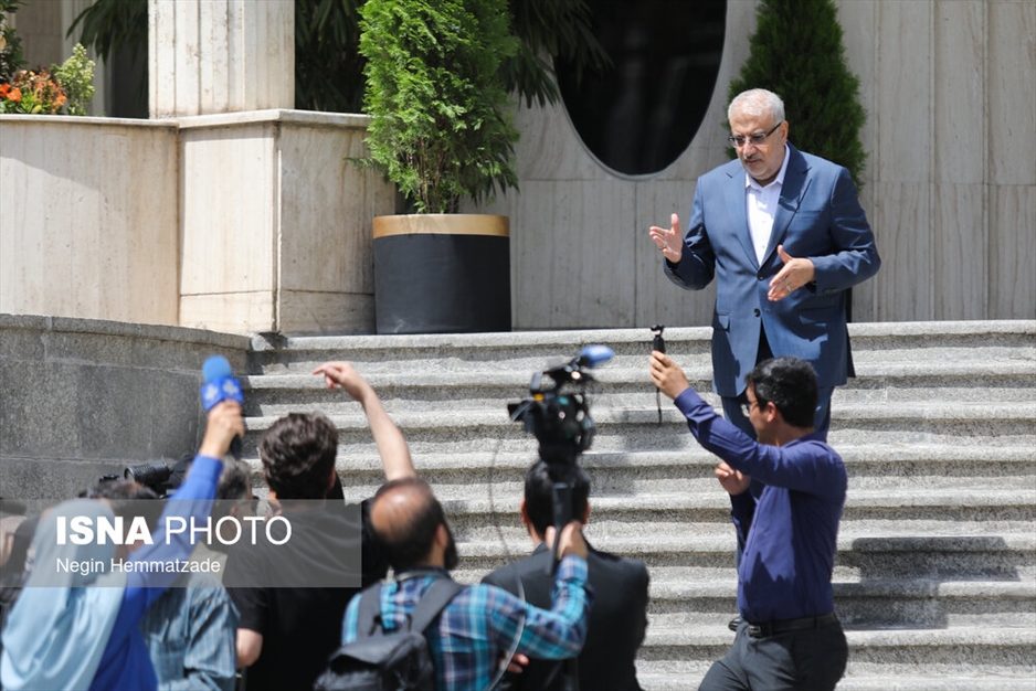 حاشیه جلسه هیات دولت - ۱۳ تیر