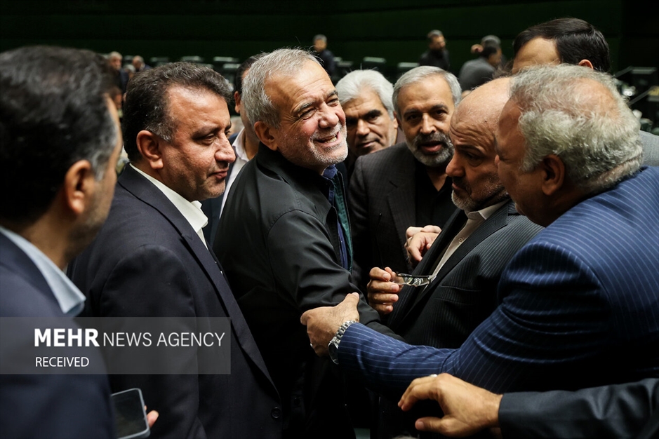 حضور رئیس جمهور منتخب در جلسه علنی مجلس