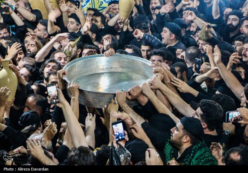 آیین طشت گذاری در اردبیل