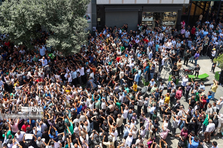 حضور «مسعود پزشکیان» در بازار شوش